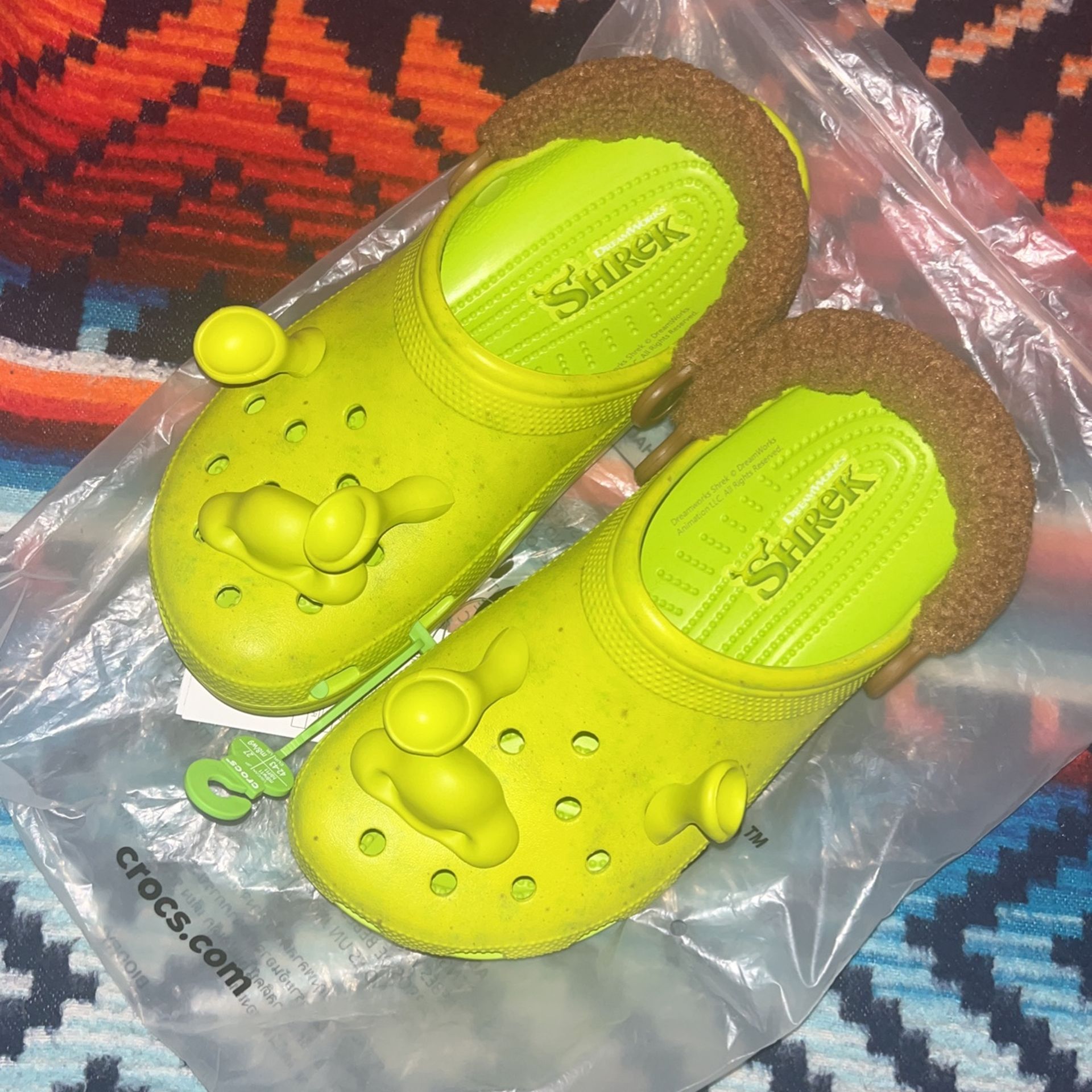 Crocs “shrek”