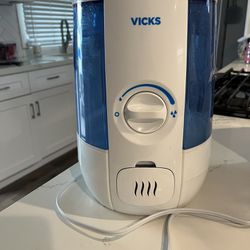 Vicks Cool Relief Filter Free Ultrasonic Humidifier 