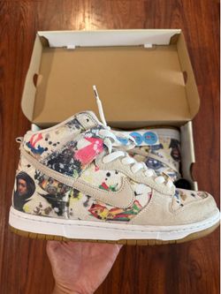 Nike Dunks SB  Supreme