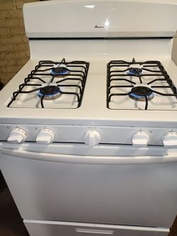 Clean white Gas Stove works Great! Free delivery!