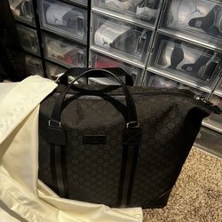 Gucci Supreme Duffle Bag 