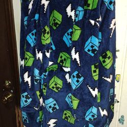 Minecraft Blue Creeper Soft Plush Hooded Bath Robe Belt Kids Size 8