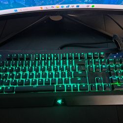 RAZER BLACKWIDOW CHROMA V2