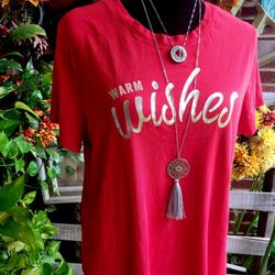 Old Navy Holiday Tee Shirt 