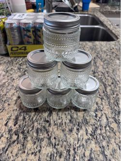 Set of 6 Textured Glass 8 oz Mason Jars with Lids