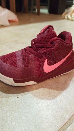 toddler kyrie 3 size 7