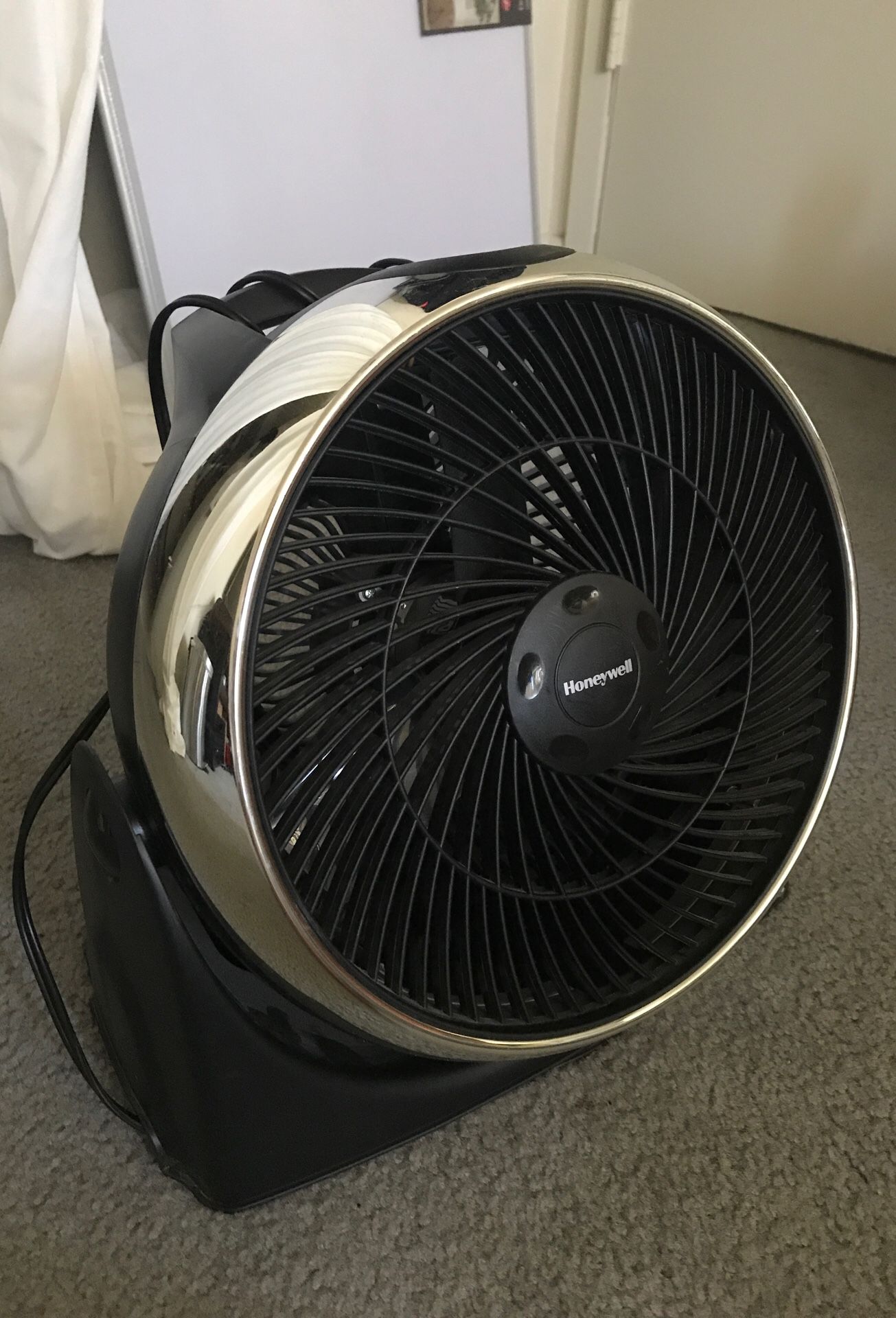 Honeywell Electric Fan