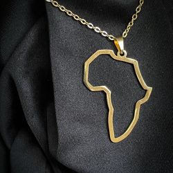 18k GOLD PLATED AFRICA NECKLACE 
