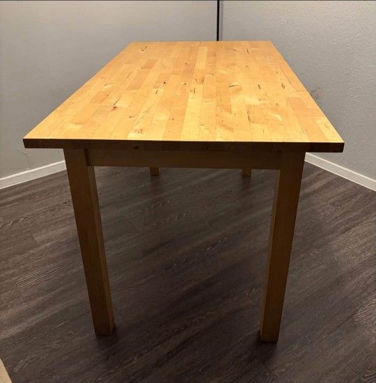 Wooden Dining Table (chairs/settings not included)