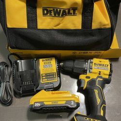 New Dewalt Hammer Drill 