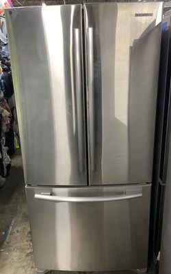 Stainless Samsung French Door Refrigerator with Twin Cooling