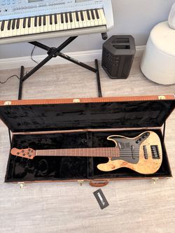 5-String Electric Bass Guitar with Hard Case