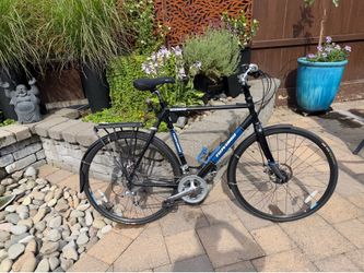 Novara commuter bike-