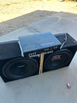 Car amplifier and 2 12 subwoofers