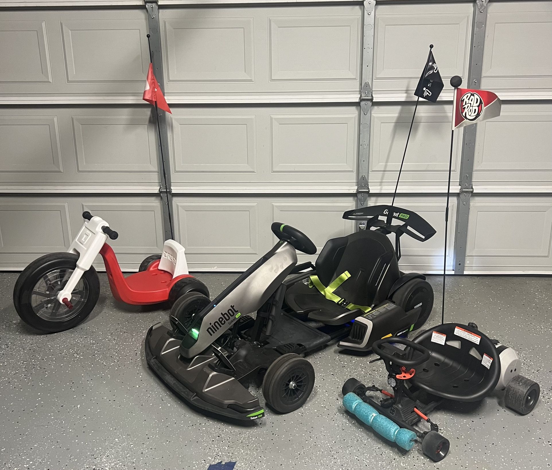 Segway Ninebot Gokart Pro, Razor Ground Force Rad Rod And Droyd Romper Electric Tricycle