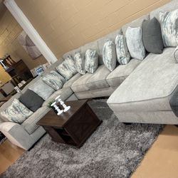 5 Piece Sectional!