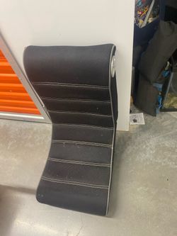 Rocker gaming chair