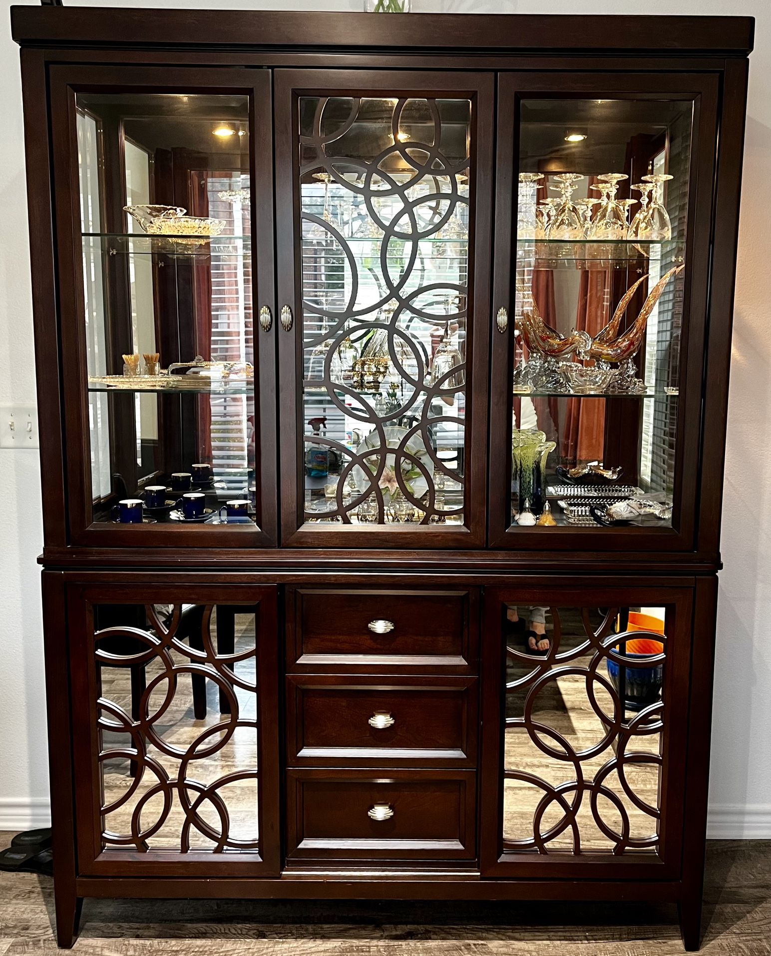 Cindy Crawford Lighted China Cabinet 