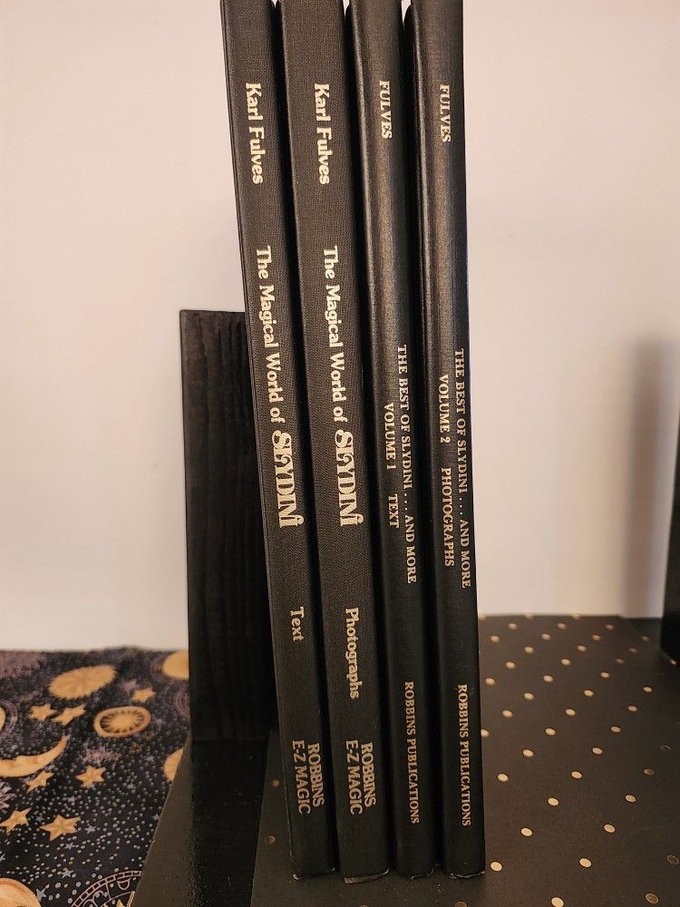 Magic Books/4 vol