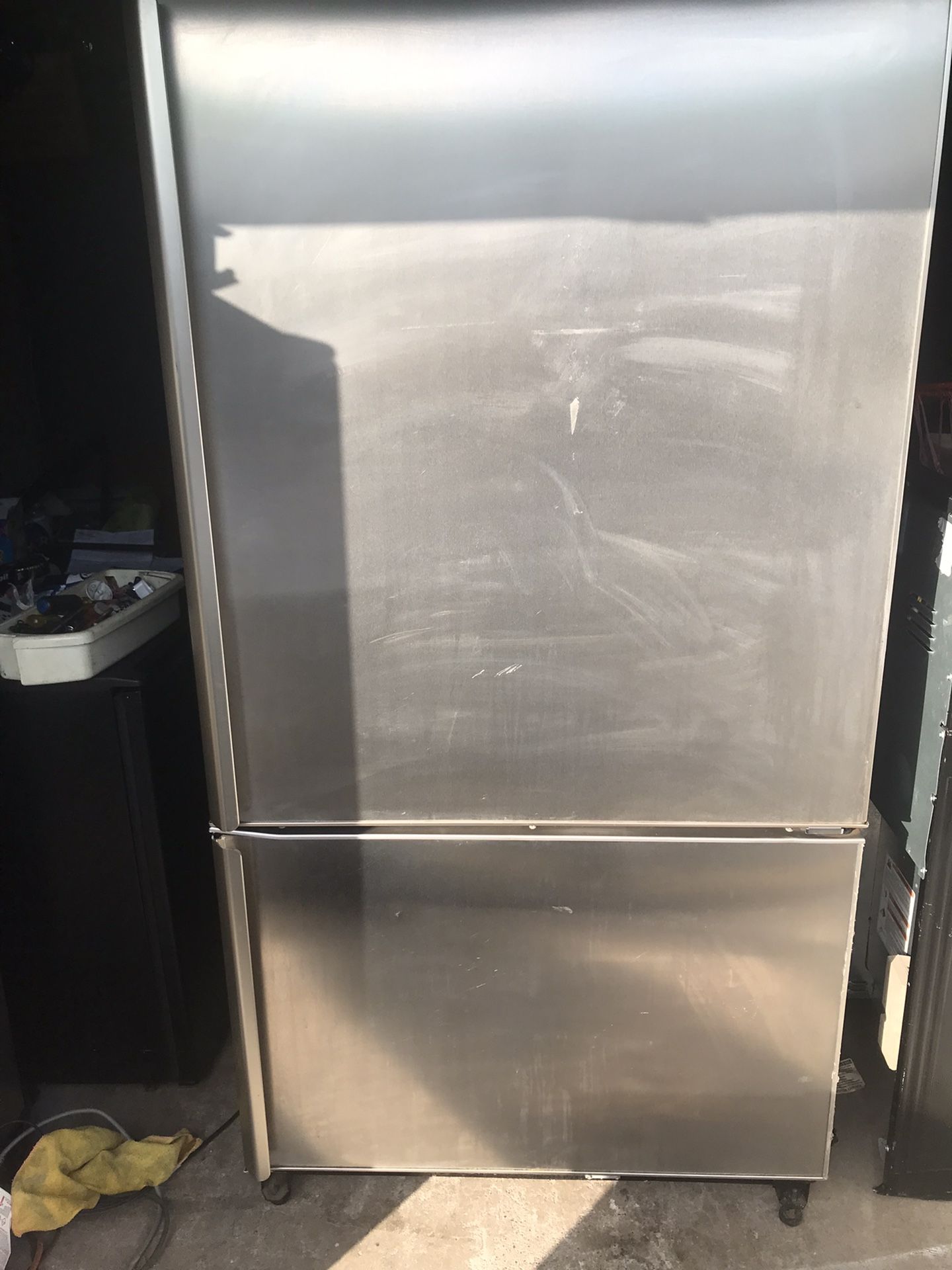 Refrigirator