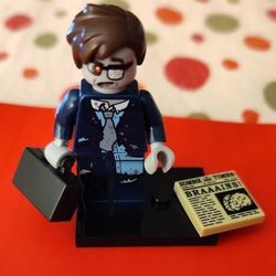 Lego CMF SERIES MINIFIGURES 4 Included 