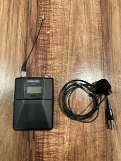 Shure ULXD1 H50 Wireless Bodypack Transmitter with WL185m Lavalier Mic (534-598 MHz)