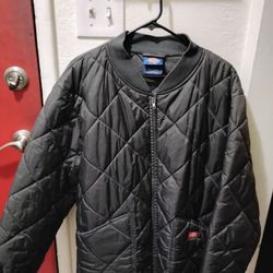 Very Nice Men's Dickies Diamond Quilted Jacket Size (XL) Located In Reedley 