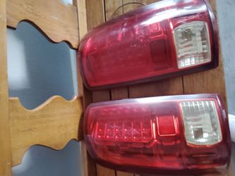 Suburban tail lights