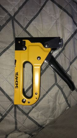 Staple gun