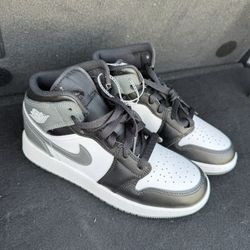 Youth Jordan’s