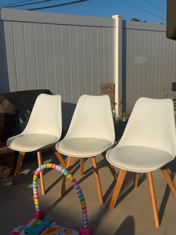 Set of 3 Modern White Dining Chairs