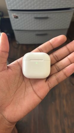 AirPods 4