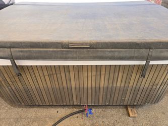 Hot tub