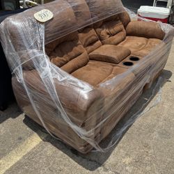 🛋️ Sofá reclinable de 3 plazas con portavaso