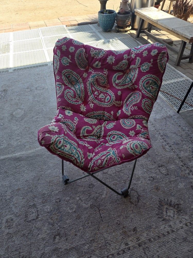 Pink Padded Folding Camping Chair