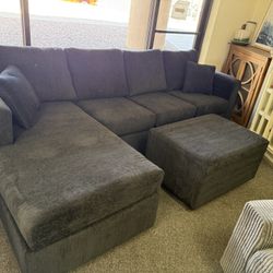 Sectional With Ottoman 