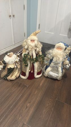 Vintage Santa’s