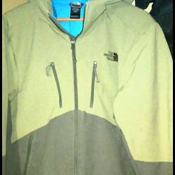North Face Thick Denali Fleece Coat XXL or other N. F. jackets, Vest, UGG Boots, Jordan Dub Zero or 6 Rings, Levi's Jeans, ask for your size first 