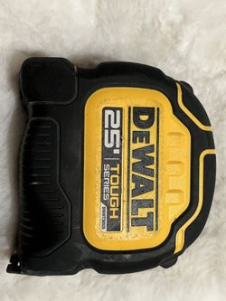 DeWalt 25 Feet