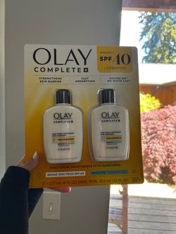 Olay Complete+ Moisturizer with SPF 40 Sensitive, 6 fl oz, 2-pack
