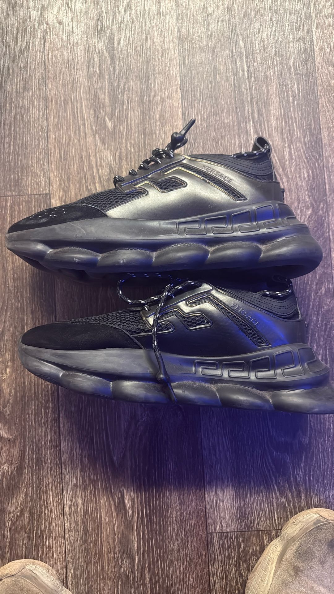 Versace Chain Reaction