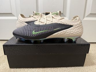 Nike Kobe Phantom 6 Low Elite FG SE Soccer Cleats Football