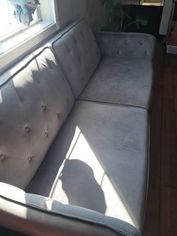 Sofa en buem estado