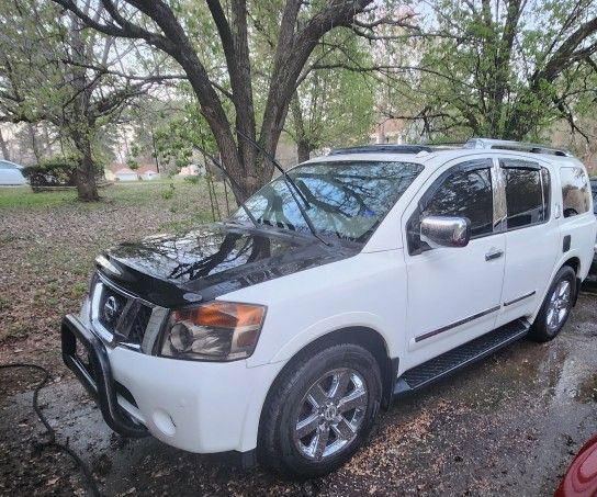 2011 Nissan Armada