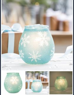 Crystallize blue Scentsy warmer