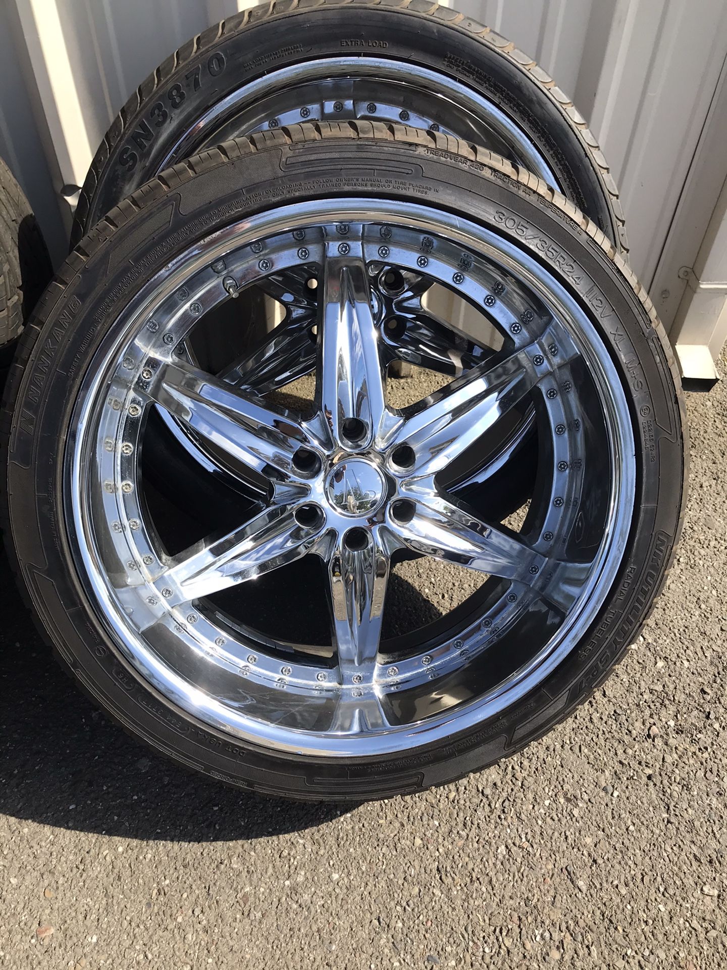 NICE 24” rims and new tires
