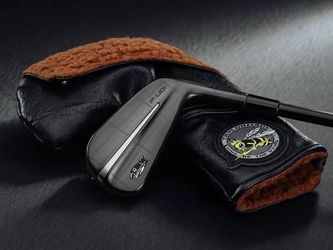 P-UDI Bomber Iron