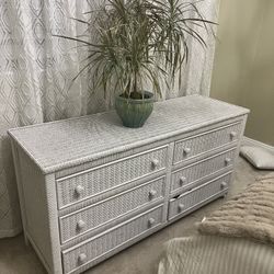 Henry Link Wicker Set