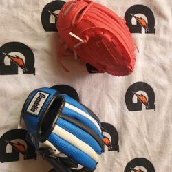 FRANKLIN TODDLER SIZE BASEBALL GLOVES