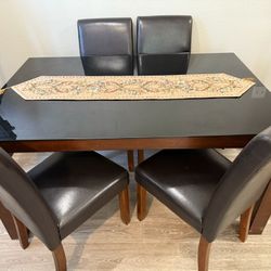 Chairs And Table Dining room Set